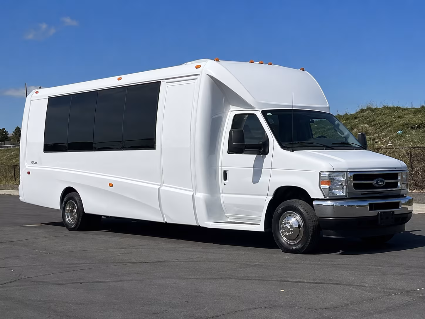 Salt Lake City Homecoming & Prom Party Bus Rentals
